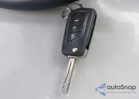 2020 Toyota Corolla Le z USA, uszkodzony, nr VIN 5YFEPRAE8LP083266